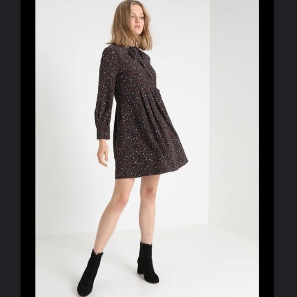 Madewell - Balsam Long Sleeve Tie Neck Dress in Starry Night - Picture 12 of 12